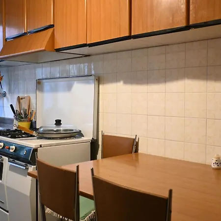 S344 - Trilocale A A Due Minuti A Piedi Dal Centro *